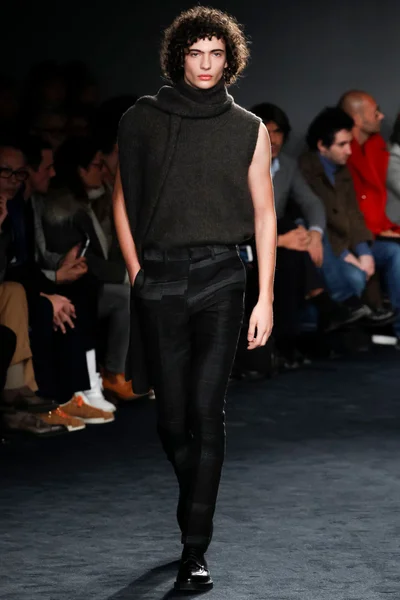 Look 22